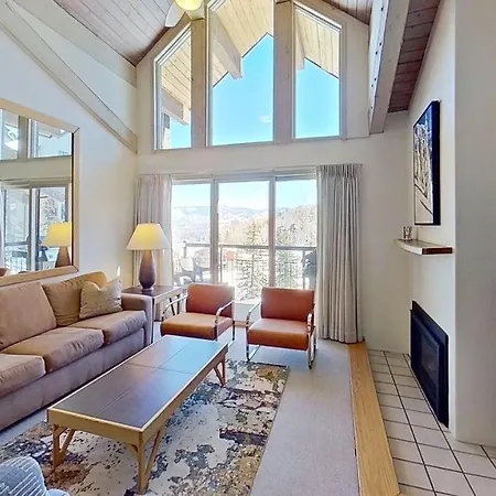 Crestwood 3211 Standard 3 Bedroom Plus Loft